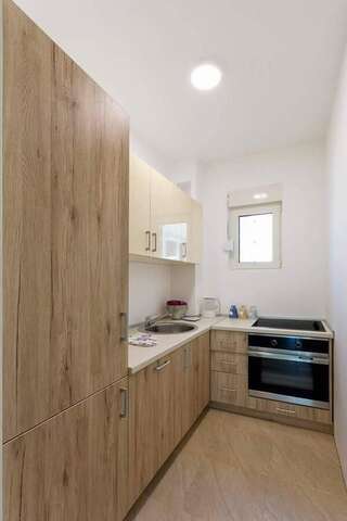 Апартаменты Eco Green Бечичи Апартаменты с 2 спальнями-9